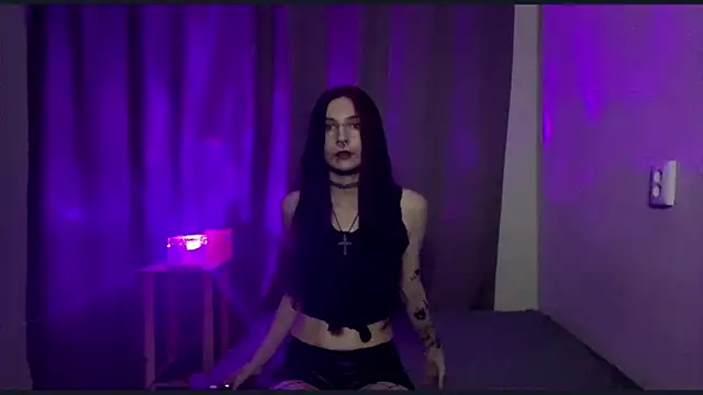 WholyCry online show from July 27, 2026, 6:15 pm