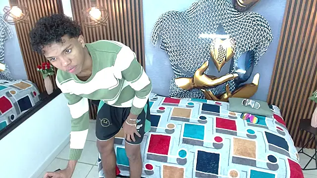 AlessandroBlack  online show from July 22, 2026, 7:38 pm
