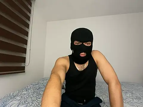 PAPILATINO25 online show from July 23, 2026, 3:59 am