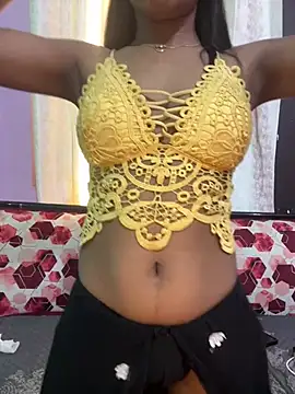 Snapshot of Precious_Queen_ chatting on July 25, 2026, 6:44 am Precious Queen online show from July 25, 2026, 6:44 am