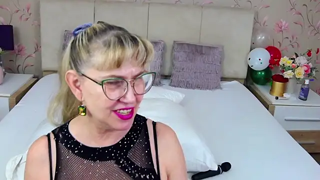 MatureMariah online show from January 11, 2025, 10:51 pm