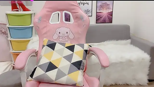 Katy Bae online show from January 22, 2025, 3:52 am