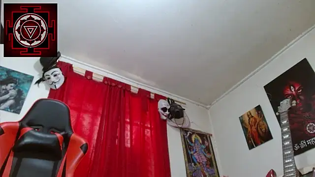 Amanda Valeska online show from April 18, 2026, 5:06 pm