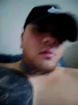 Snapshot of Zeuslightening chatting on July 22, 2026, 10:34 pm Zeuslightening online show from July 22, 2026, 10:34 pm