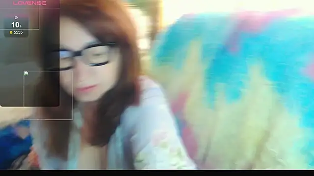 Snapshot of FlirtatiousMegan chatting on June 4, 2026, 4:07 am FlirtatiousMegan online show from June 4, 2026, 4:07 am