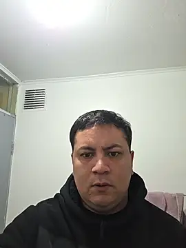 69 romantico 69 online show from July 24, 2026, 9:57 pm