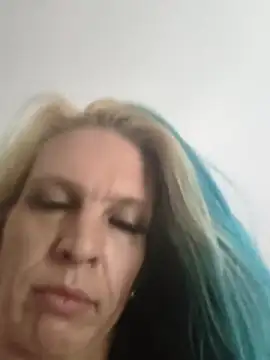 kisses4kaelie online show from July 27, 2026, 5:20 pm