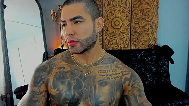 Aaron Vega online show from August 4, 2026, 2:52 pm
