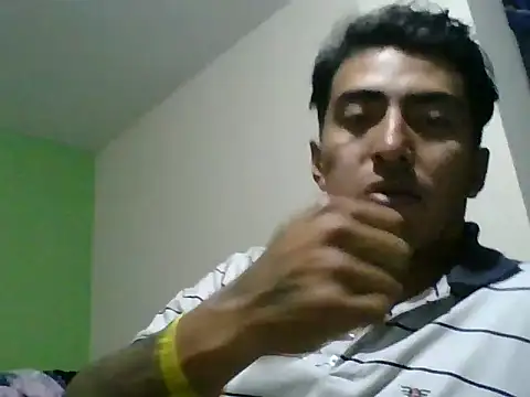 Snapshot of Rosaura212 chatting on August 2, 2026, 12:20 am Rosaura212 online show from August 2, 2026, 12:20 am