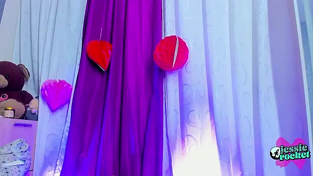 jessierocketx online show from March 13, 2026, 8:37 pm