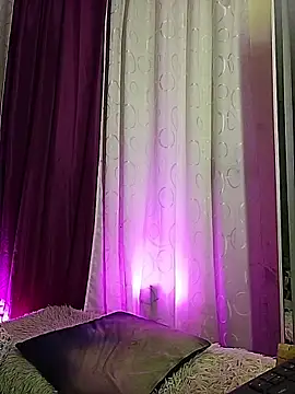 jessierocketx online show from March 28, 2026, 11:37 pm