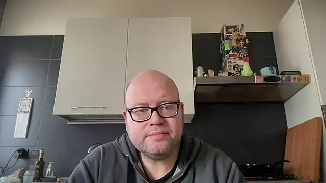 theitalianbear online show from January 17, 2025, 1:35 pm