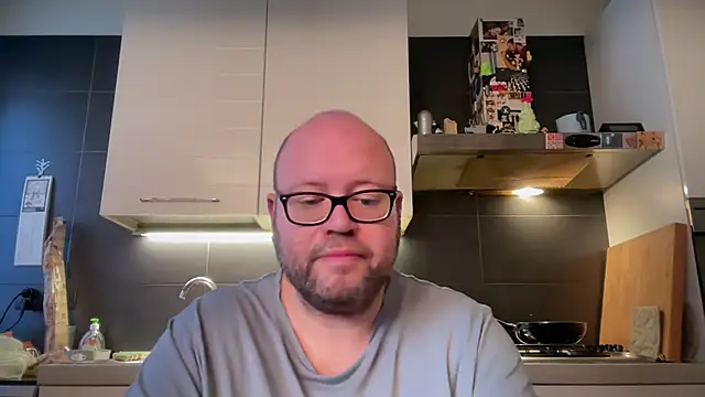 theitalianbear online show from January 29, 2025, 3:47 pm