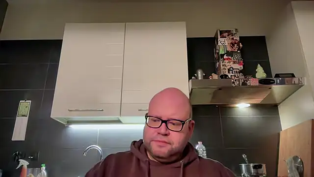 theitalianbear online show from March 26, 2026, 7:19 pm