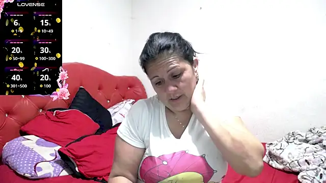 Snapshot of sexy_jhoan88 chatting on May 16, 2026, 12:51 am sexy jhoan88 online show from May 16, 2026, 12:51 am