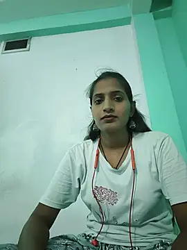 Sexy Mahiraa online show from July 28, 2026, 3:54 pm