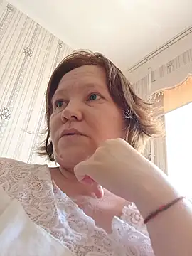 Snapshot of Renata_Dell chatting on July 29, 2026, 6:44 am Renata Dell online show from July 29, 2026, 6:44 am