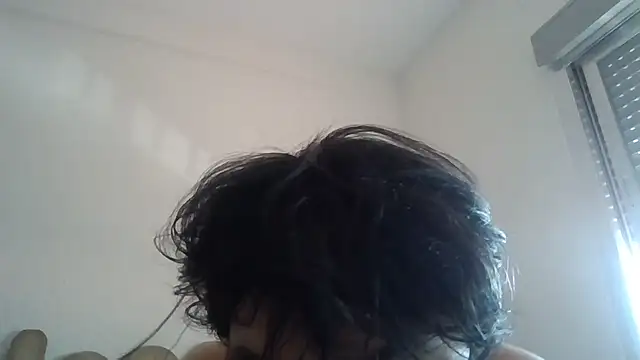 Snapshot of Azucar45 chatting on July 27, 2026, 12:01 pm Azucar45 online show from July 27, 2026, 12:01 pm