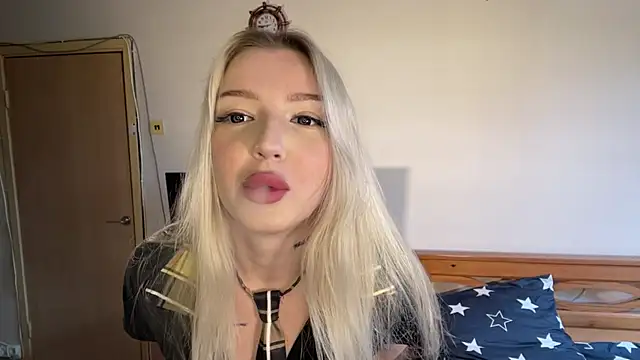 SOFT MEOW online show from July 29, 2026, 10:35 am