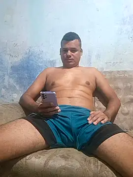 Alissonsilvadj2026 online show from July 28, 2026, 9:36 pm