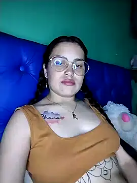 Snapshot of Emma_St_ chatting on July 29, 2026, 11:47 pm Emma St online show from July 29, 2026, 11:47 pm