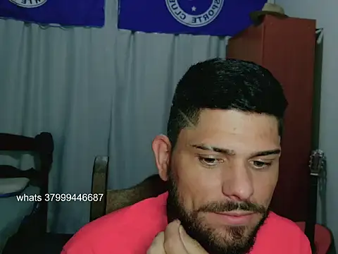 Snapshot of BRUNINHOALMEIDA17 chatting on August 1, 2026, 5:07 am BRUNINHOALMEIDA17 online show from August 1, 2026, 5:07 am