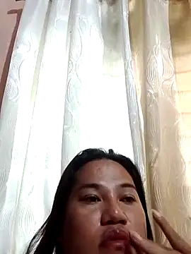 Snapshot of Andrea0414 chatting on June 14, 2026, 11:40 pm Andrea0414 online show from June 14, 2026, 11:40 pm