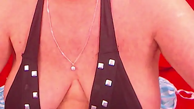 Snapshot of LadyAlana chatting on January 12, 2025, 1:32 am LadyAlana online show from January 12, 2025, 1:32 am