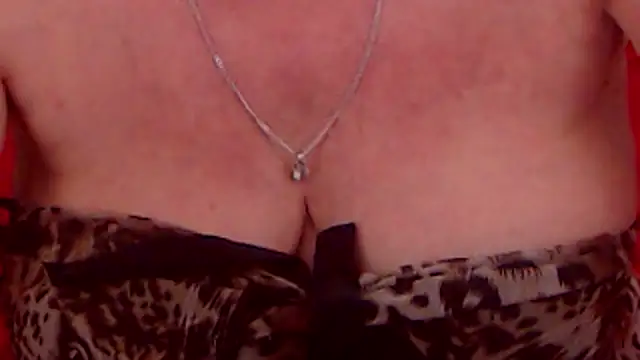 Snapshot of LadyAlana chatting on February 2, 2025, 1:23 am LadyAlana online show from February 2, 2025, 1:23 am