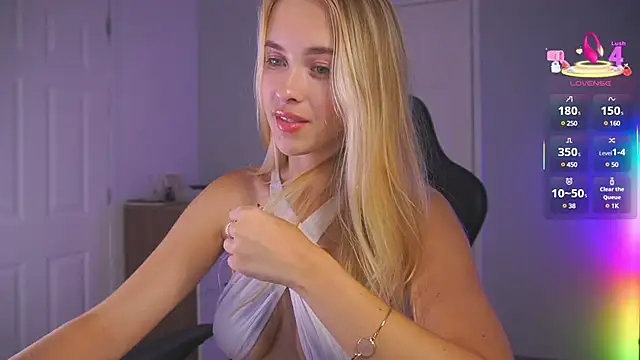 DanikaDillan online show from March 3, 2025, 1:42 am