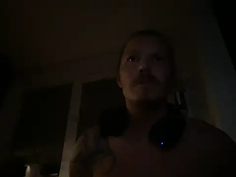 Snapshot of DarkRiderLive chatting on August 5, 2026, 8:00 pm DarkRiderLive online show from August 5, 2026, 8:00 pm