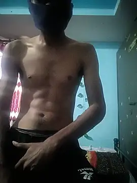 Snapshot of fun_boy_143 chatting on August 4, 2026, 4:04 am fun boy 143 online show from August 4, 2026, 4:04 am