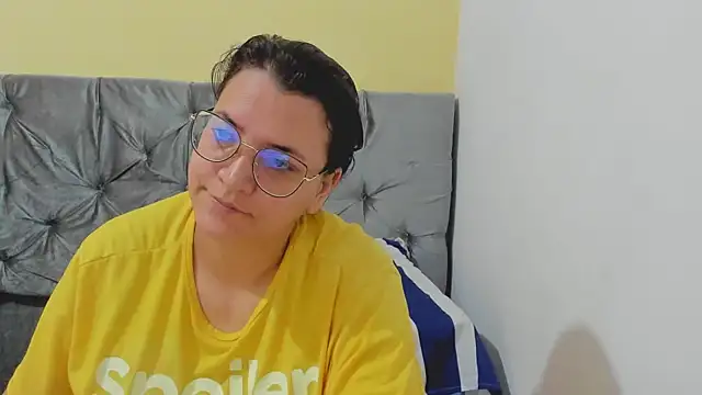 MARILYN GARCIA online show from January 29, 2025, 3:47 pm