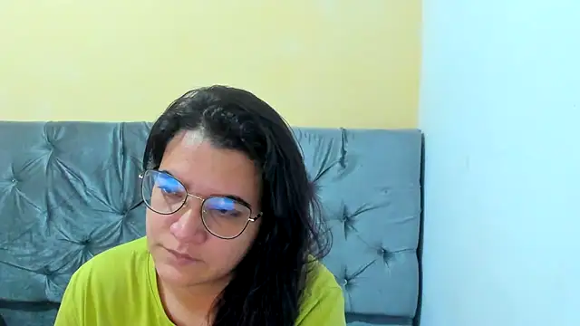 MARILYN GARCIA online show from February 1, 2025, 8:58 pm