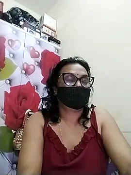 Snapshot of dipikadas34340 chatting on August 5, 2026, 8:55 pm dipikadas34340 online show from August 5, 2026, 8:55 pm