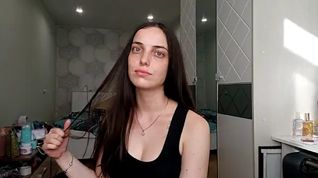 Snapshot of LemonySweep chatting on August 8, 2026, 2:30 pm LemonySweep online show from August 8, 2026, 2:30 pm