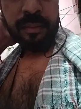 hardfuckerboyy online show from August 8, 2026, 6:32 pm