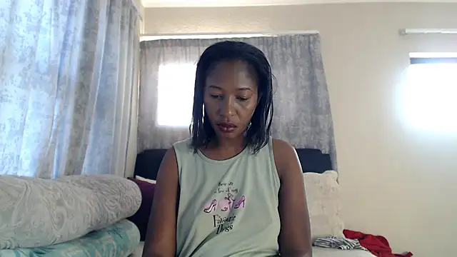 leanna23 online show from October 11, 2025, 4:44 am