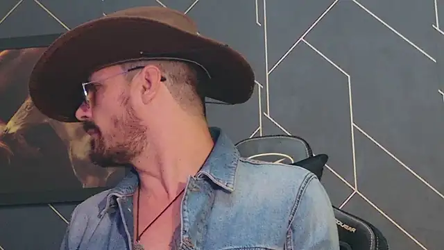 ChrisKox online show from January 31, 2025, 11:13 am