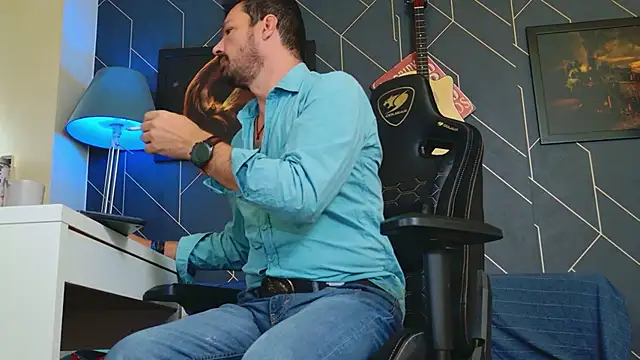 ChrisKox online show from September 20, 2025, 6:36 am