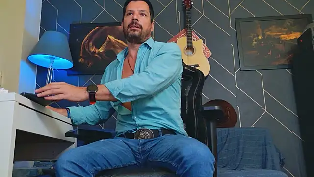 ChrisKox online show from September 26, 2025, 5:33 am