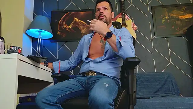 ChrisKox online show from October 21, 2025, 1:50 am