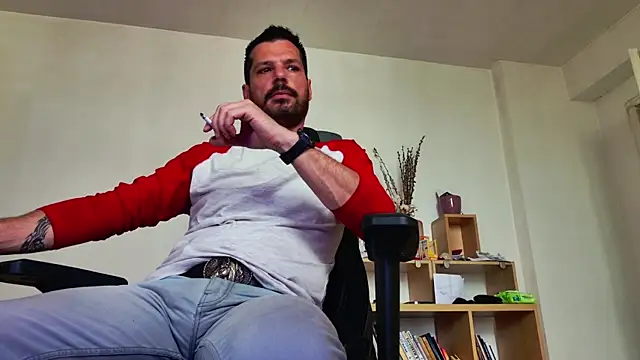 Snapshot of ChrisKox chatting on May 25, 2026, 2:56 pm ChrisKox online show from May 25, 2026, 2:56 pm