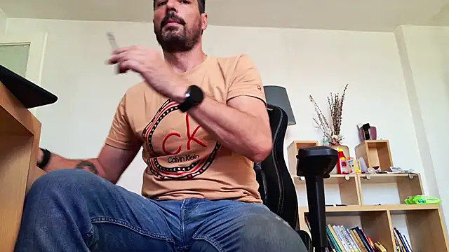 Snapshot of ChrisKox chatting on May 29, 2026, 9:51 am ChrisKox online show from May 29, 2026, 9:51 am