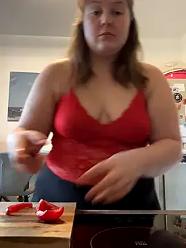 BootyLola online show from December 3, 2024, 1:10 pm