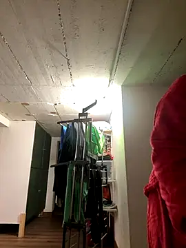 BootyLola online show from November 15, 2025, 10:45 am