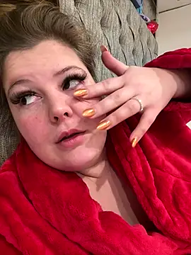 BootyLola online show from November 23, 2025, 8:58 am