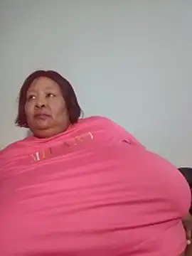 nancy111 online show from April 21, 2026, 2:56 pm