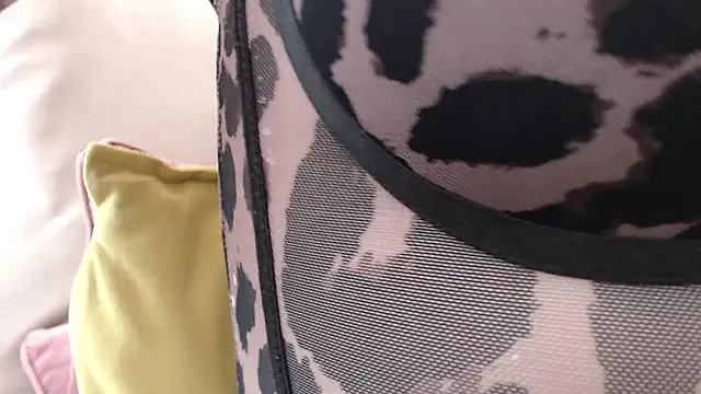 Koreanowner online show from April 21, 2026, 3:28 pm