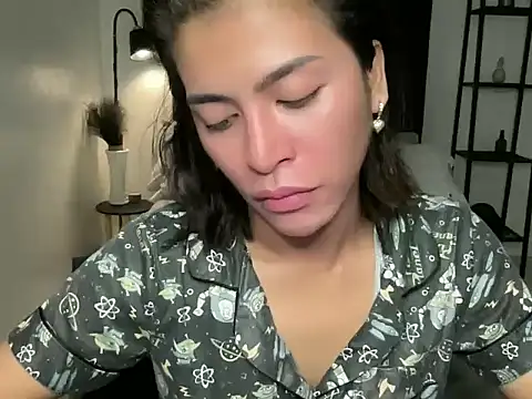 your bianca69 online show from February 18, 2025, 6:04 am